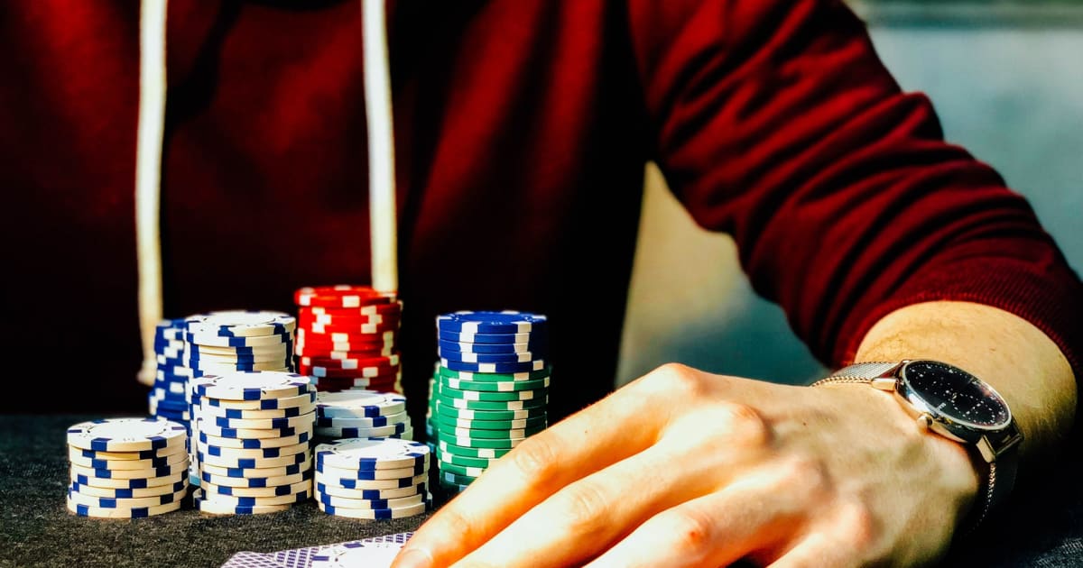 Водич за онлајн покер со 3 картички